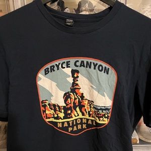 Utah national parks T shirt bundle - all sizes large and never before been worn